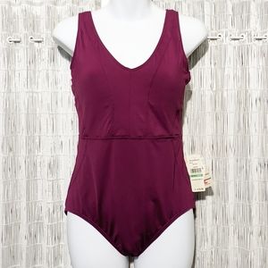 Tommy Bahama V-neck Princess Pearl Sz 8